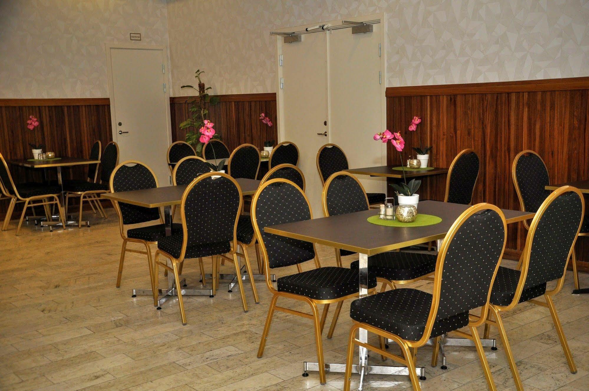 Ronneby Cityhotell Buitenkant foto